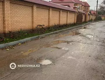 9-комнатная дача, 15.6 соток, 435 м²