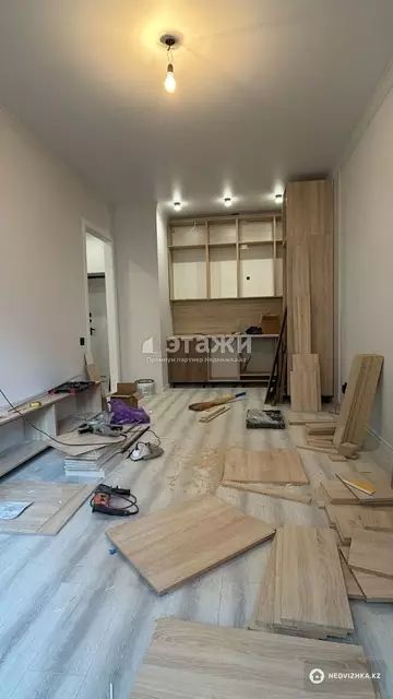 2-комнатная квартира, этаж 4 из 12, 42 м²