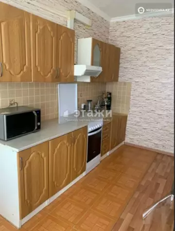 1-комнатная квартира, этаж 2 из 9, 40 м²