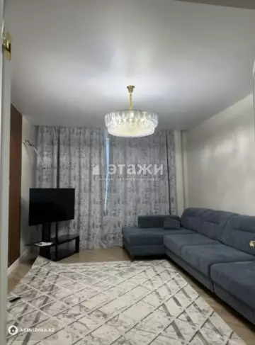 2-комнатная квартира, этаж 4 из 9, 75 м²