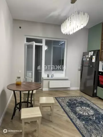 2-комнатная квартира, этаж 4 из 9, 75 м²