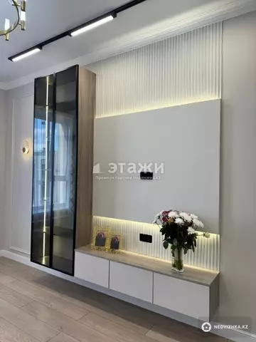 1-комнатная квартира, этаж 9 из 9, 42 м²