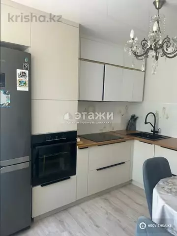 3-комнатная квартира, этаж 1 из 10, 73 м²