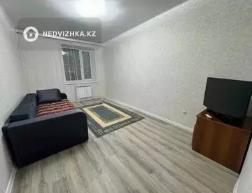 1-комнатная квартира, этаж 2 из 6, 37 м²