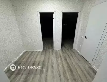 1-комнатная квартира, этаж 2 из 6, 37 м²