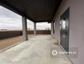 4-комнатный дом, 11 соток, 300 м²