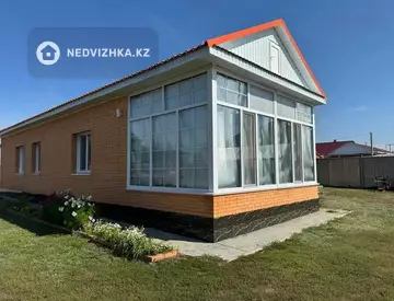 4-комнатный дом, 10 соток, 132 м²