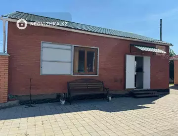 4-комнатный дом, 10 соток, 132 м²