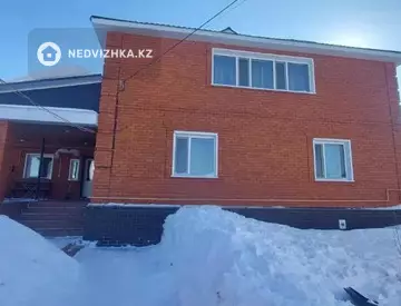 6-комнатный дом, 8 соток, 300 м²