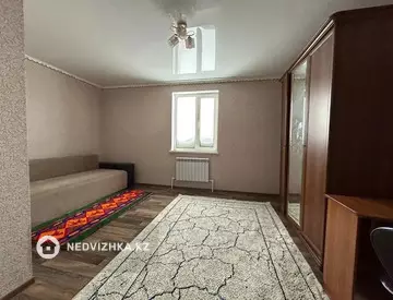6-комнатный дом, 8 соток, 300 м²