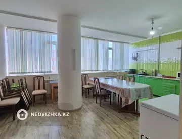 1-комнатная квартира, этаж 9 из 10, 65 м²