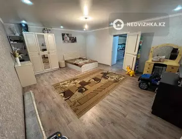 5-комнатный дом, 6 соток, 300 м²
