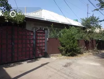 5-комнатный дом, 4.5 соток, 90 м²