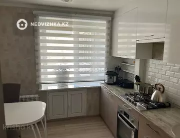 3-комнатная квартира, этаж 2 из 5, 62 м²
