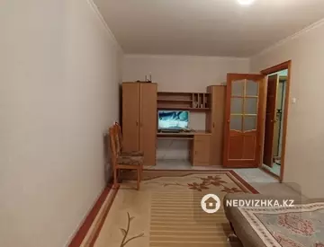 1-комнатная квартира, этаж 3 из 5, 34 м²