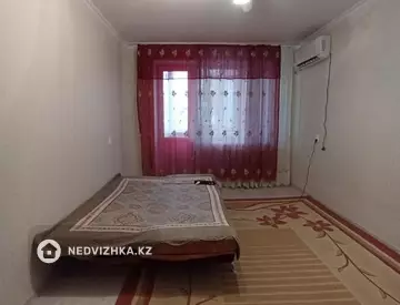1-комнатная квартира, этаж 3 из 5, 34 м²