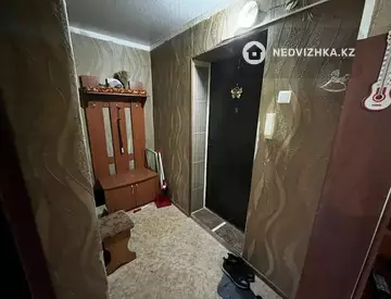 1-комнатная квартира, этаж 2 из 5, 32 м²