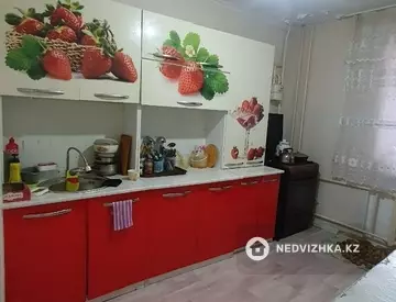 1-комнатная квартира, этаж 6 из 10, 46 м²