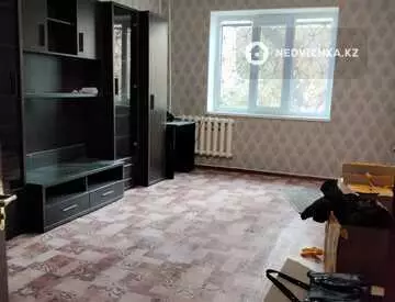 2-комнатная квартира, этаж 2 из 5, 52 м²