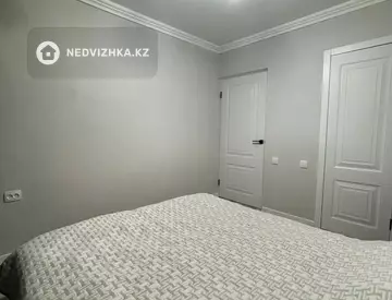 3-комнатная квартира, этаж 6 из 6, 63 м²