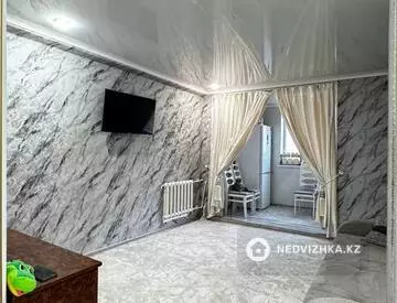 2-комнатная квартира, этаж 4 из 4, 50 м²