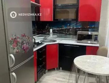 1-комнатная квартира, этаж 3 из 3, 31 м²