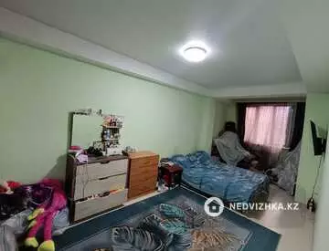 3-комнатная квартира, этаж 1 из 5, 72 м²