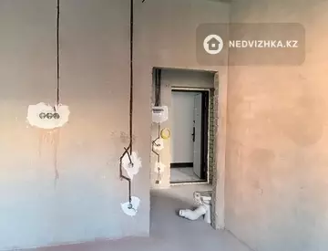 1-комнатная квартира, этаж 3 из 9, 45 м²