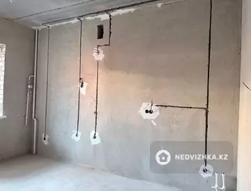 1-комнатная квартира, этаж 3 из 9, 45 м²