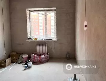 1-комнатная квартира, этаж 3 из 9, 45 м²