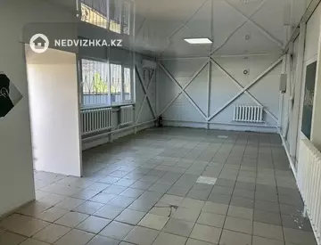 Здание, 2 этажа, 60 м²