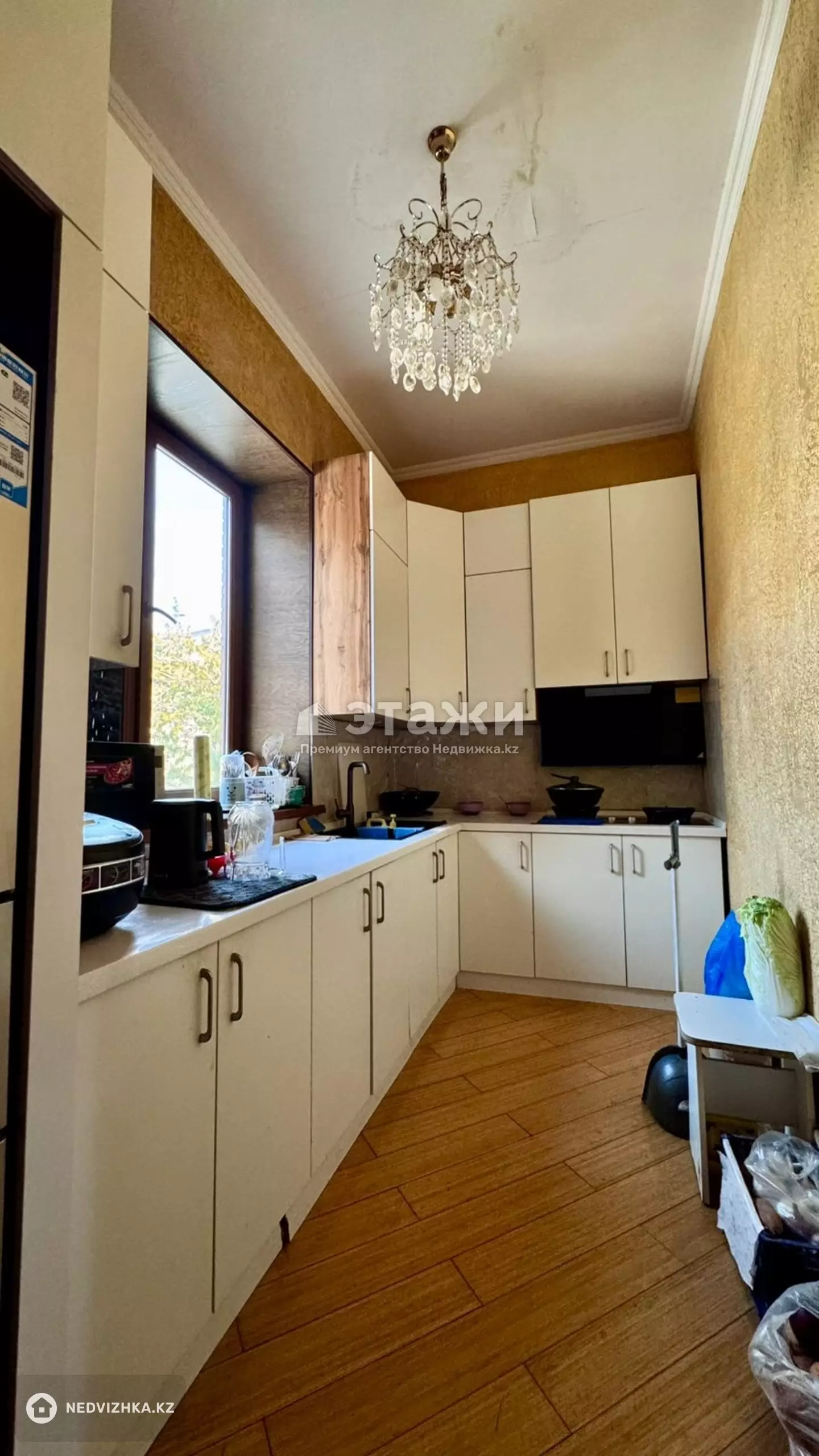 700 м², 10-комнатный дом, 9.9 соток, 700 м², изображение - 10