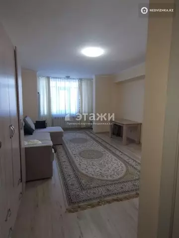 1-комнатная квартира, этаж 8 из 9, 40 м²