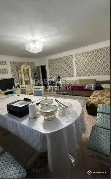 2-комнатная квартира, этаж 1 из 6, 77 м²