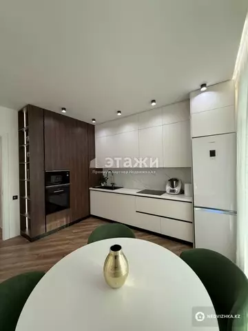 3-комнатная квартира, этаж 5 из 20, 110 м²