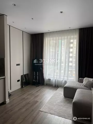 2-комнатная квартира, этаж 4 из 9, 37 м²