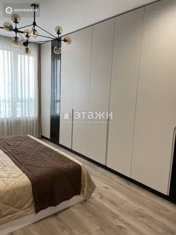 3-комнатная квартира, этаж 8 из 9, 106 м²