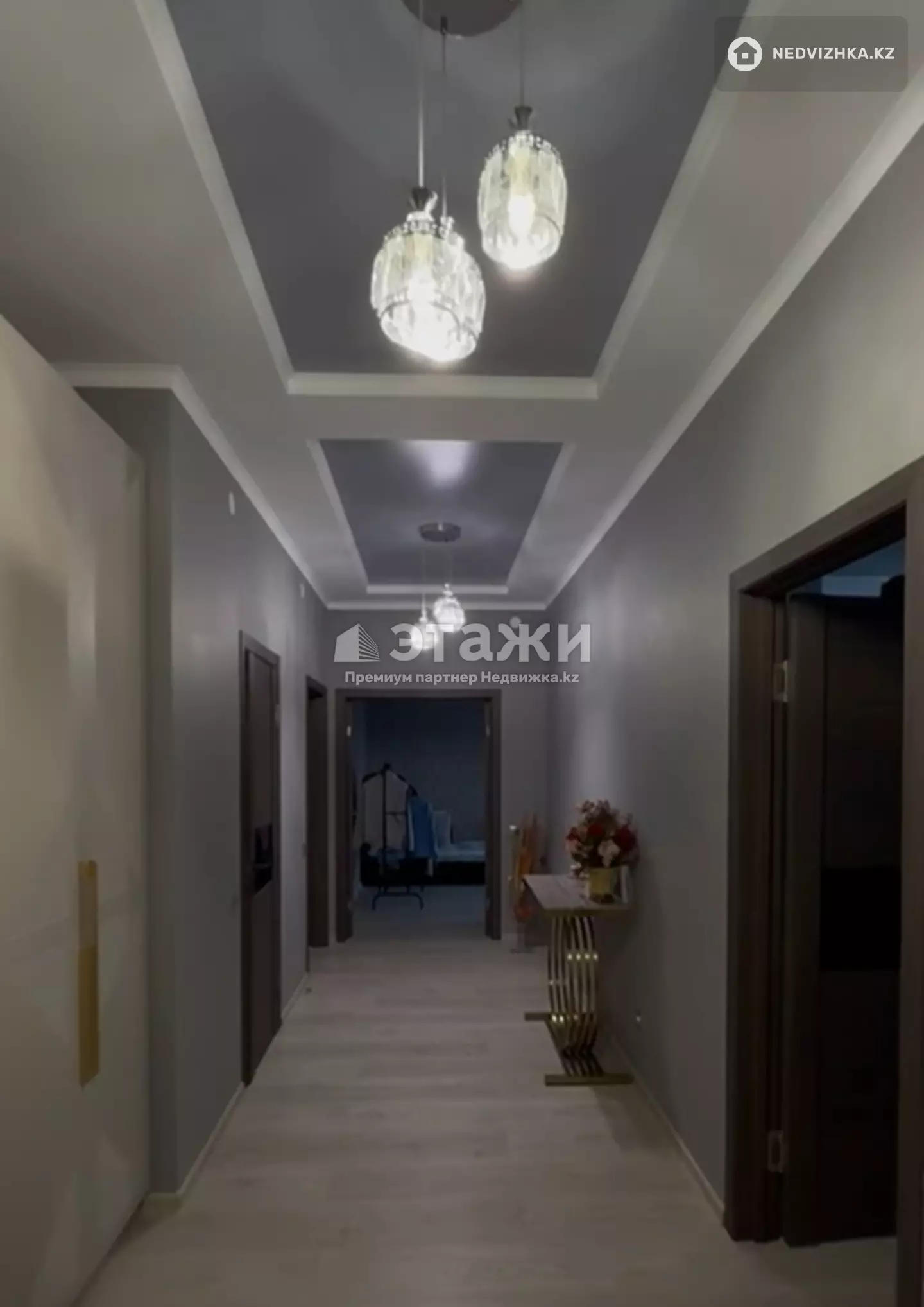 96.3 м², 3-комнатная квартира, этаж 4 из 8, 96 м², изображение - 1