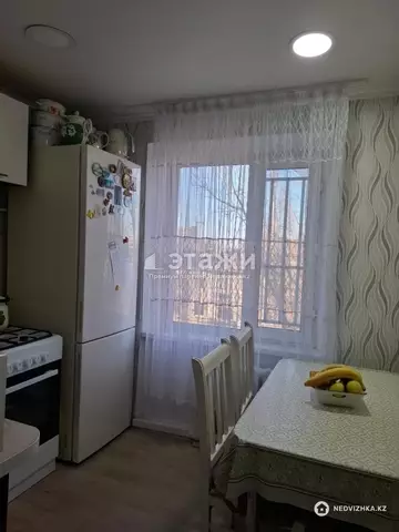 3-комнатная квартира, этаж 5 из 6, 60 м²