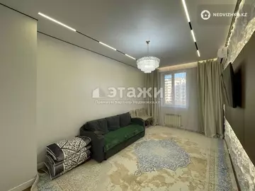 3-комнатная квартира, этаж 2 из 10, 93 м²