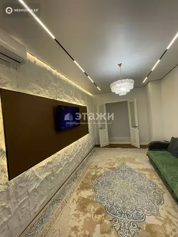 3-комнатная квартира, этаж 2 из 10, 93 м²