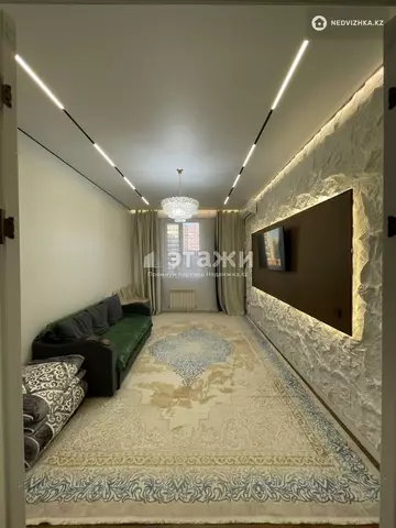 3-комнатная квартира, этаж 2 из 10, 93 м²