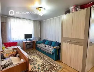 3-комнатная квартира, этаж 4 из 5, 61 м²
