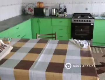 3-комнатный дом, 10 соток, 80 м²