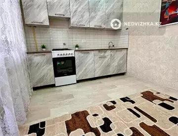 1-комнатная квартира, этаж 3 из 4, 48 м²