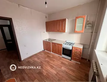 1-комнатная квартира, этаж 3 из 9, 40 м²