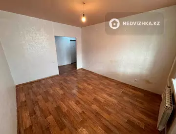1-комнатная квартира, этаж 3 из 9, 40 м²