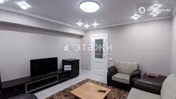 3-комнатная квартира, этаж 1 из 5, 70 м², на длительный срок