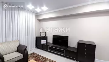 3-комнатная квартира, этаж 1 из 5, 70 м², на длительный срок