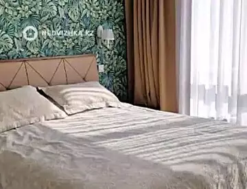 2-комнатная квартира, этаж 4 из 7, 64 м², на длительный срок